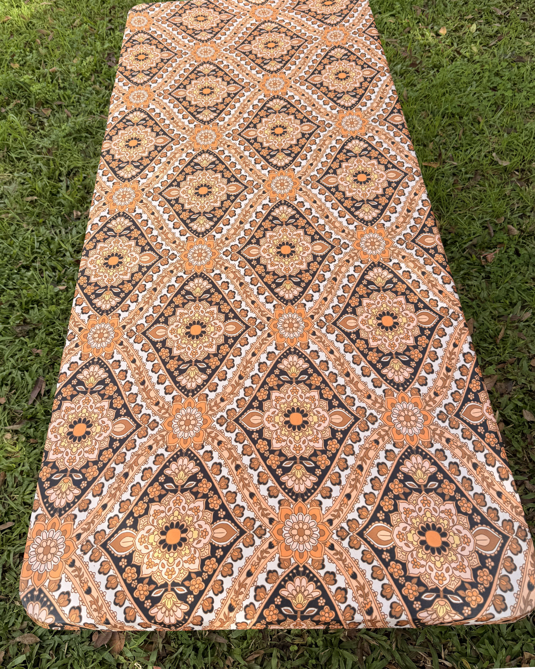 5ft Wildfire Blooms Stretch Camping Table Cover