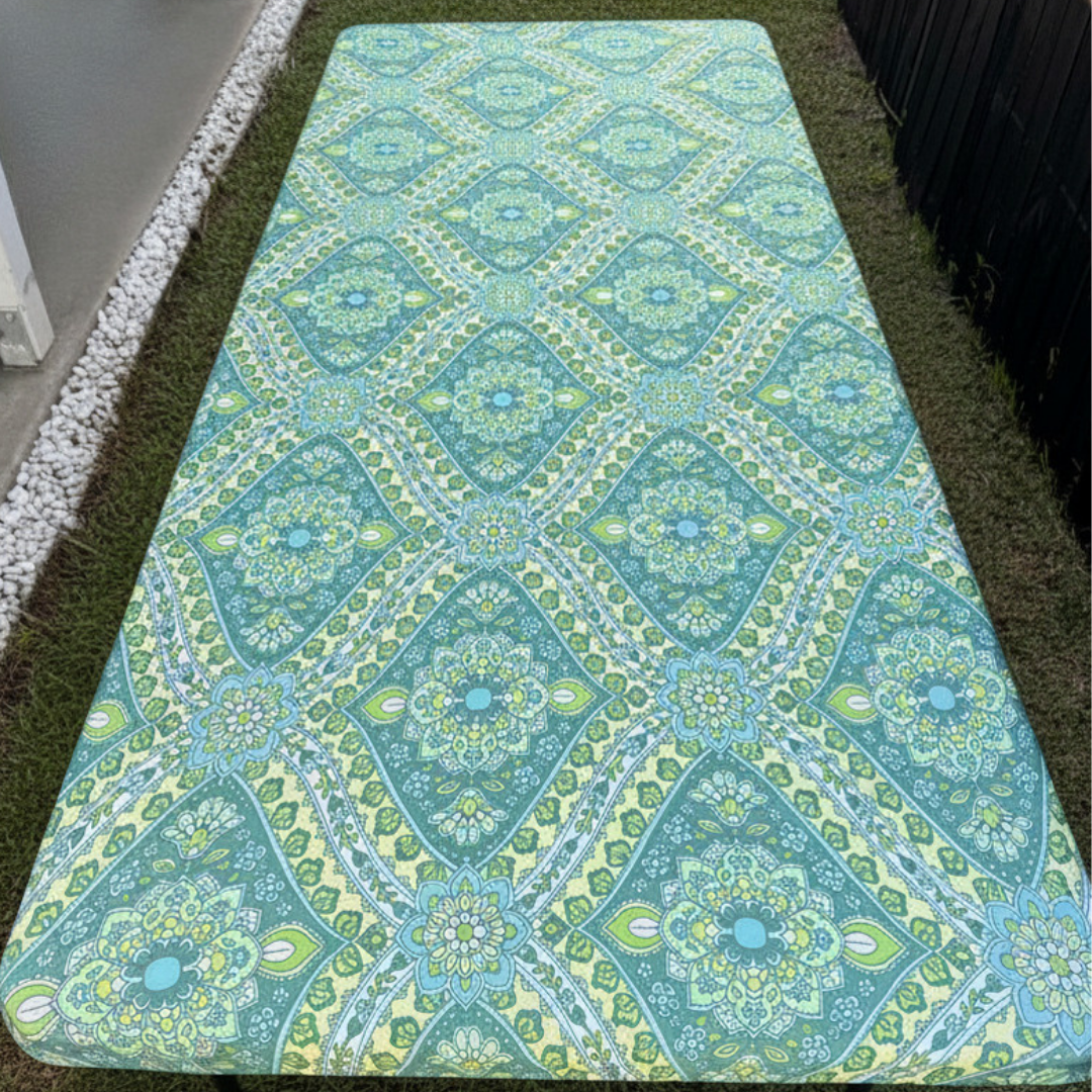 Seafoam Blooms 6ft Stretch Camping Table Cover